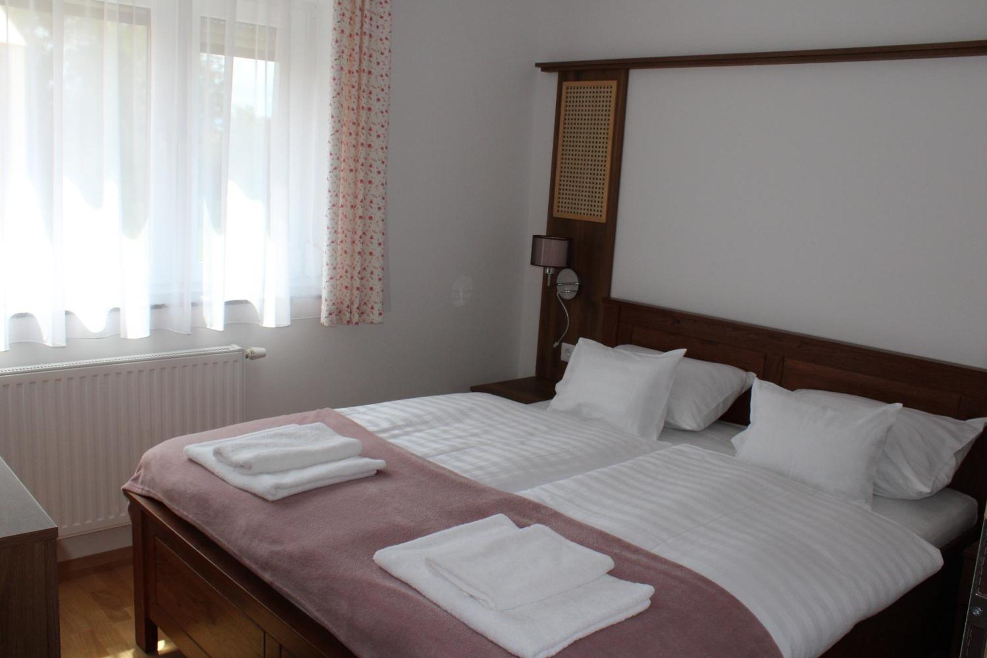 Mara Apartman Buek Exteriér fotografie